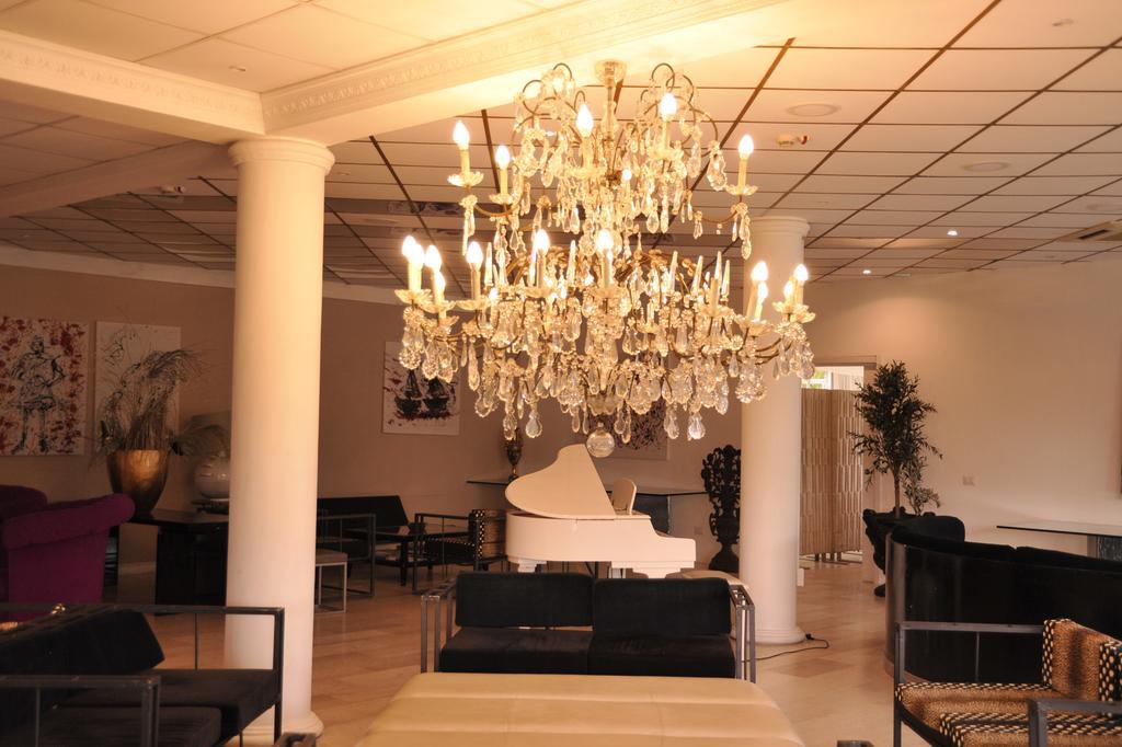 Domizia Palace Hotel Baia Domizia Kültér fotó
